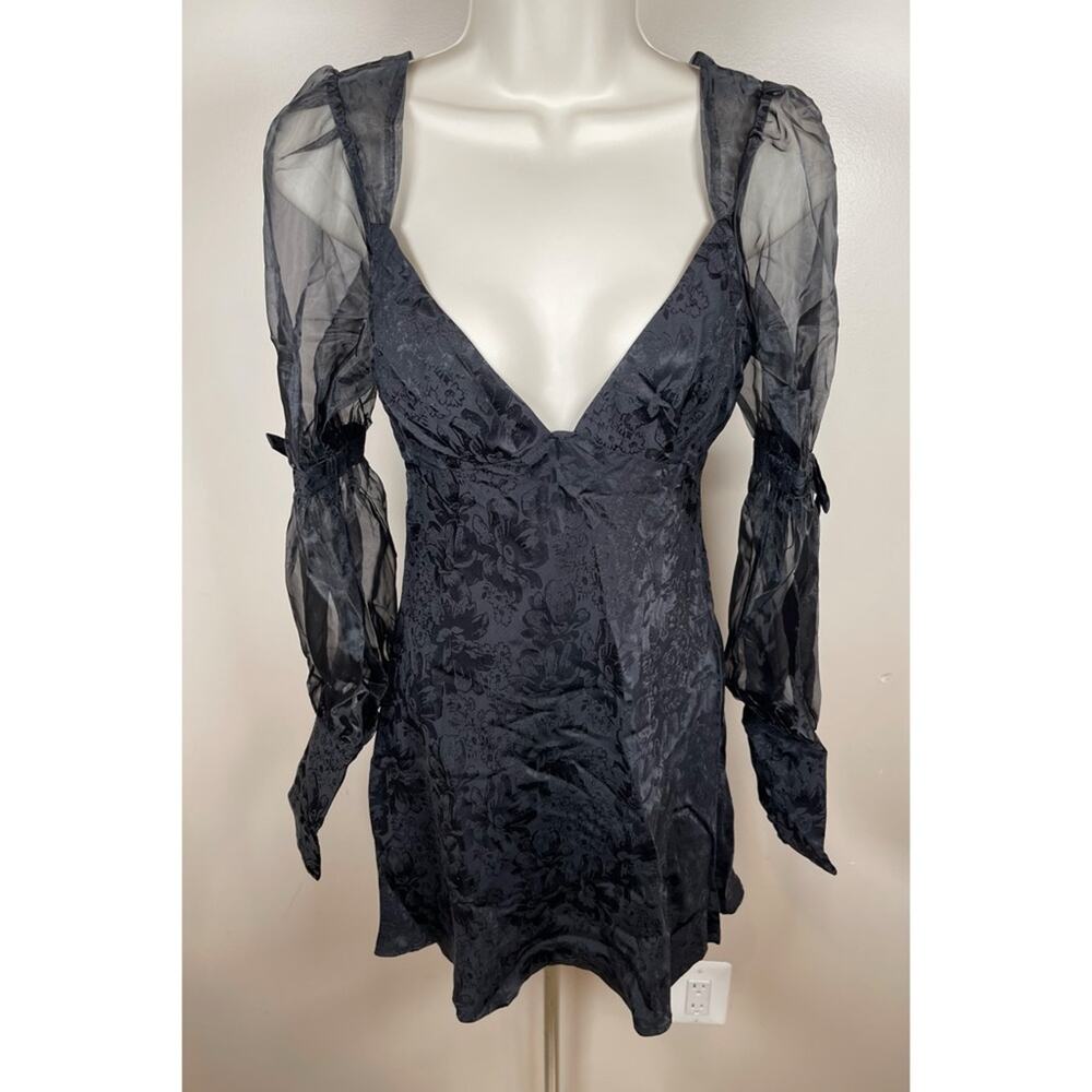 FOR LOVE & LEMONS Gabrielle Puff Sleeve Floral Jacquard Black Mini Dress Size XS - Picture 4 of 10